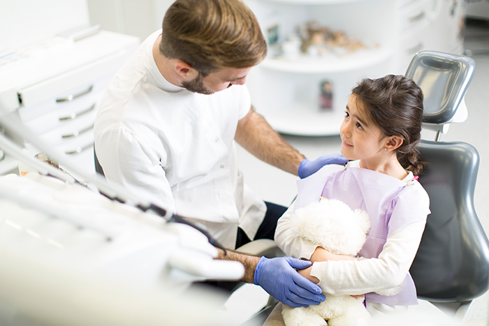 child-patient-at-the-dentist